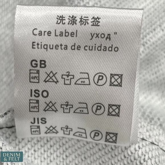 Bad Bunny “Un Verano Sin Ti” Graphic Hoodie Black Size Small Unisex - Picture 7 of 7